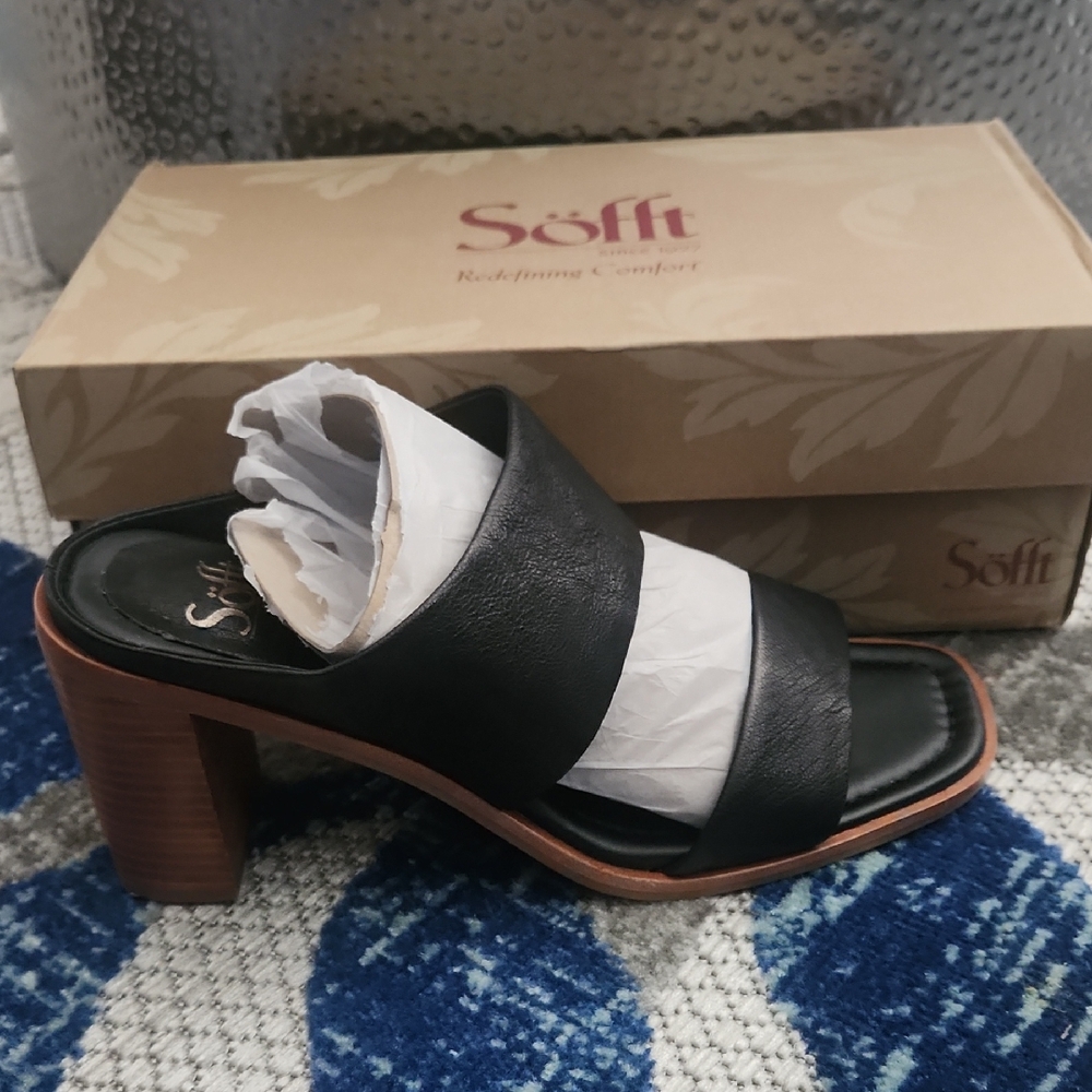 Sofft Black and Brown Women's Mules
